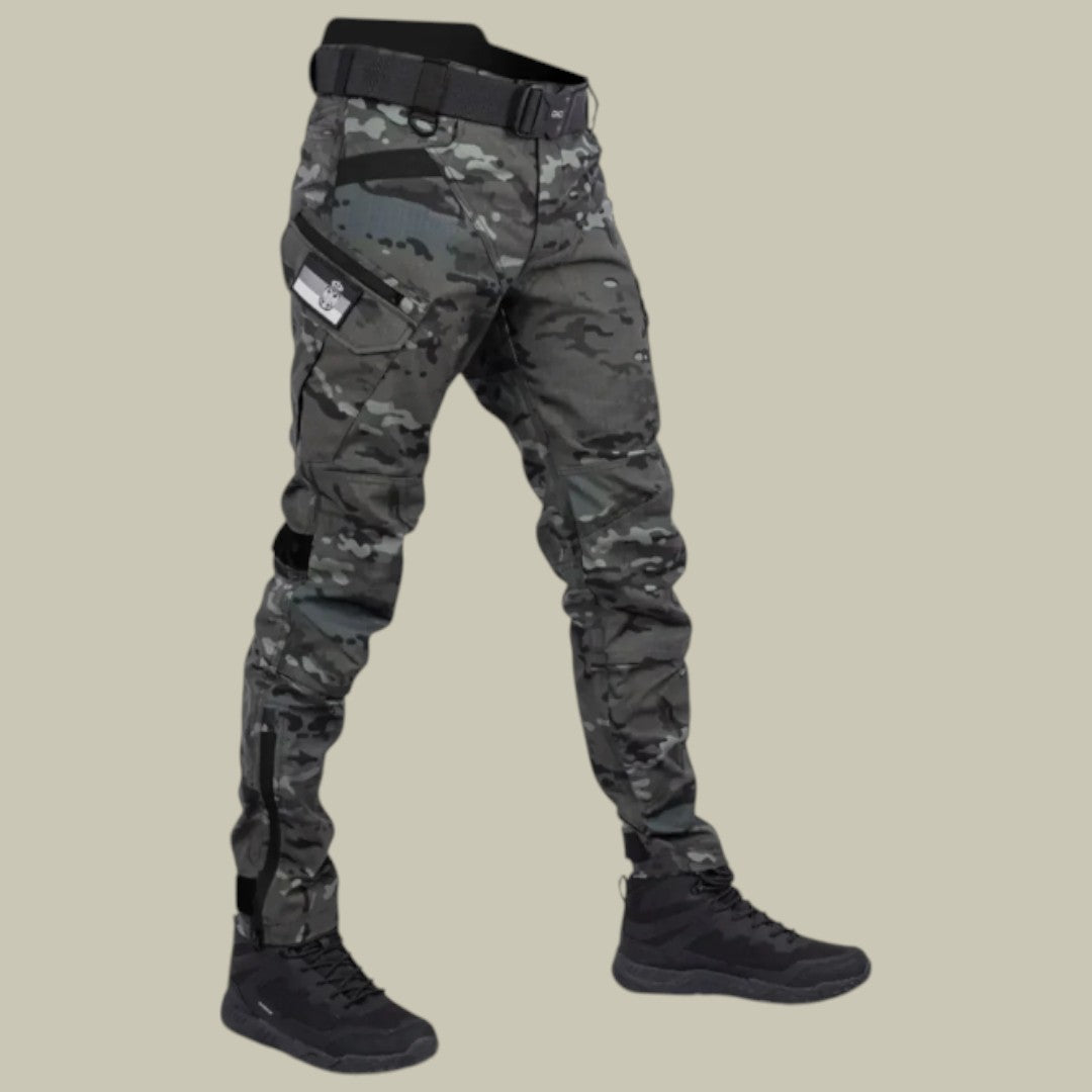 Lux & Classy • Men's Trendy Cargo Print Pants