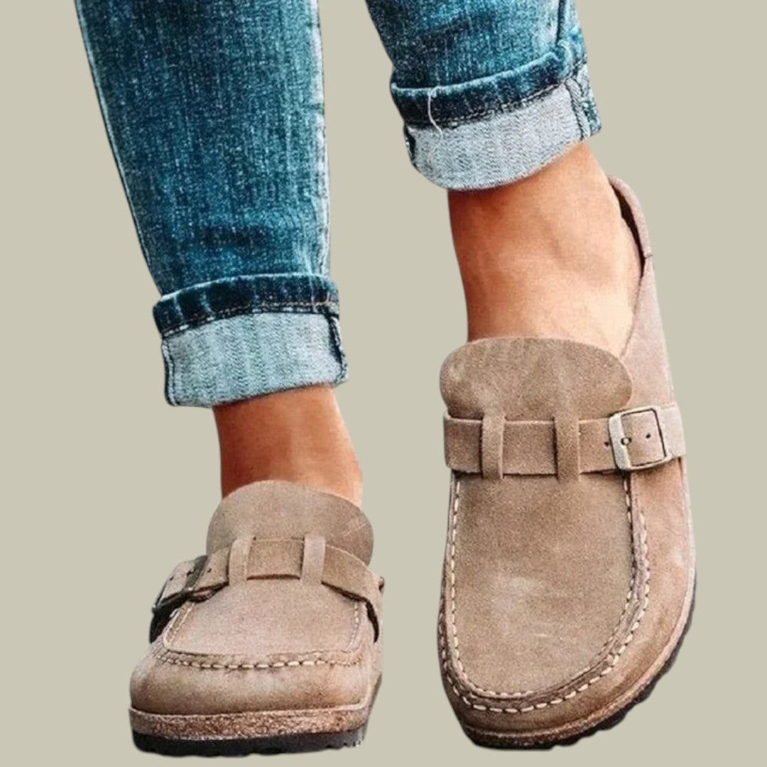 Lux & Classy • Women's Casual Slip-On Clogs