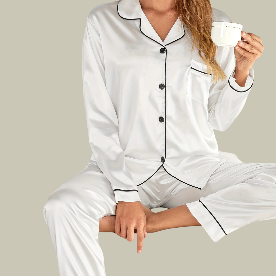 Lux & Classy  • Women's Cozy Pajama Set