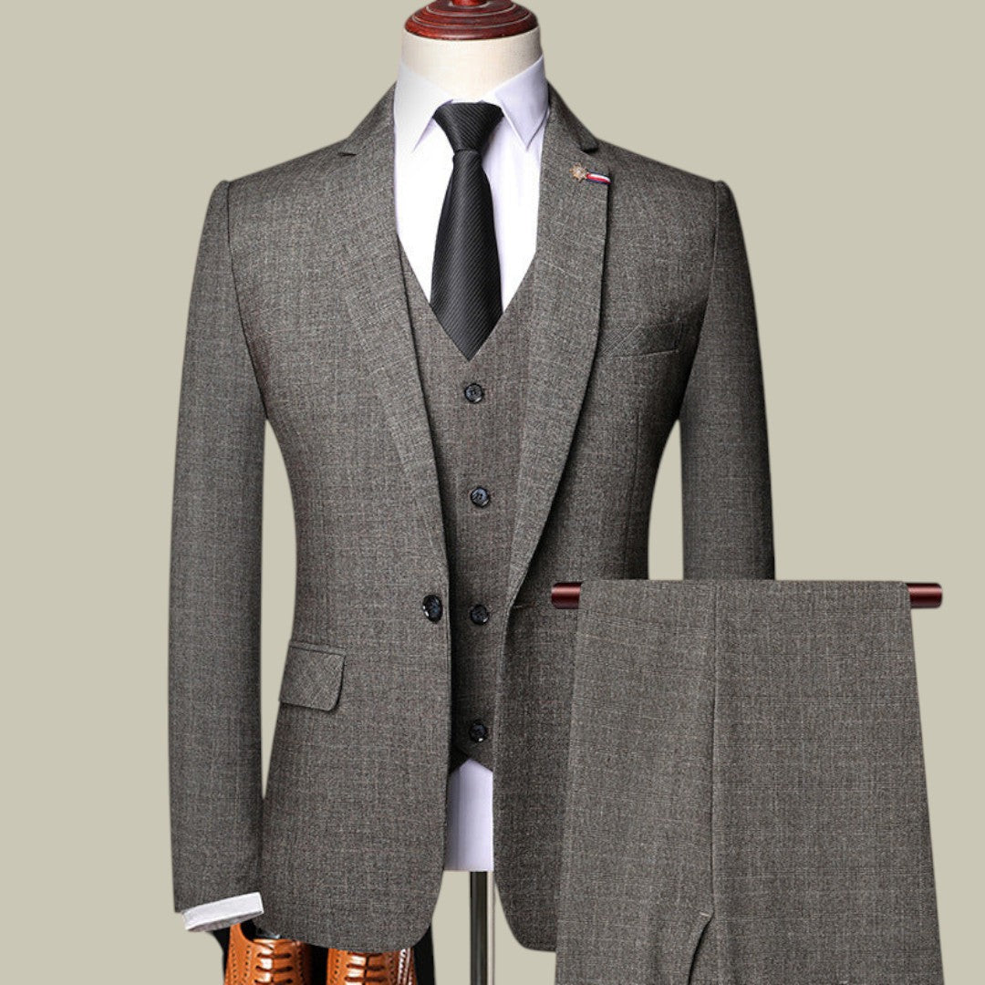 Mens Classic Three-Piece Suit