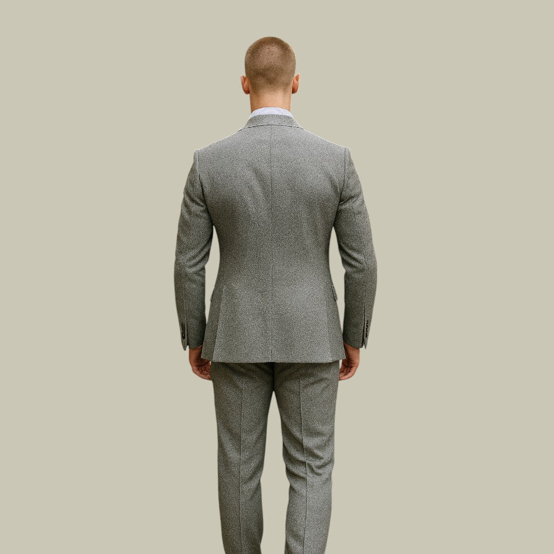 Lux & Classy  • Men's Timeless Tweed 3-piece Suit