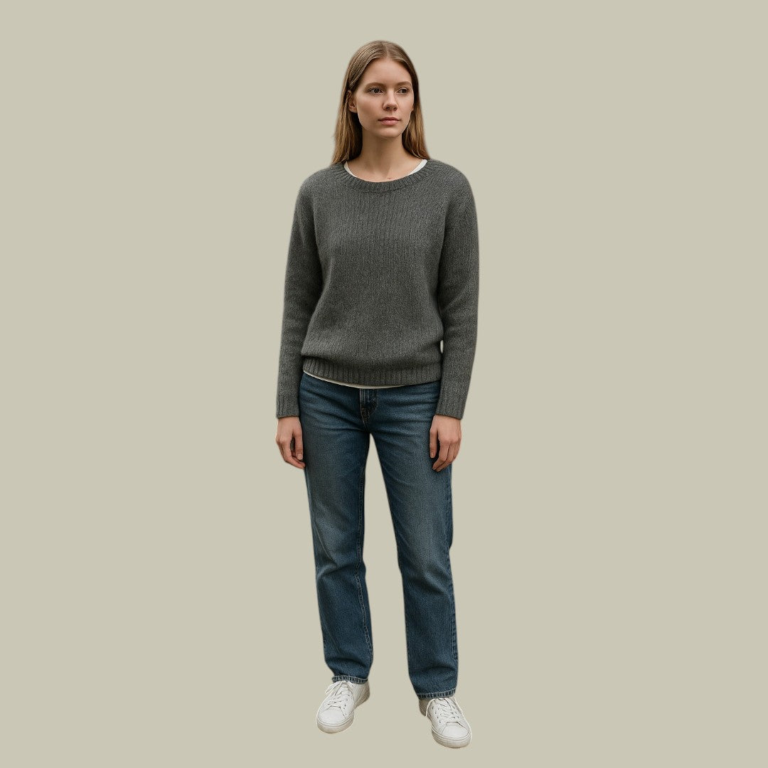 Lux & Classy • Women’s Clean Autumn Sweater