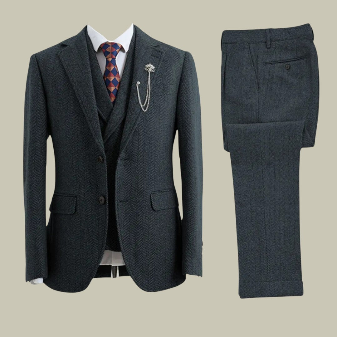 Mens Classic Three Piece Suit