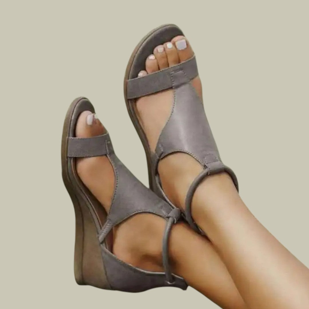Lux & Classy  • Women's Chic Orthopedic Sandals