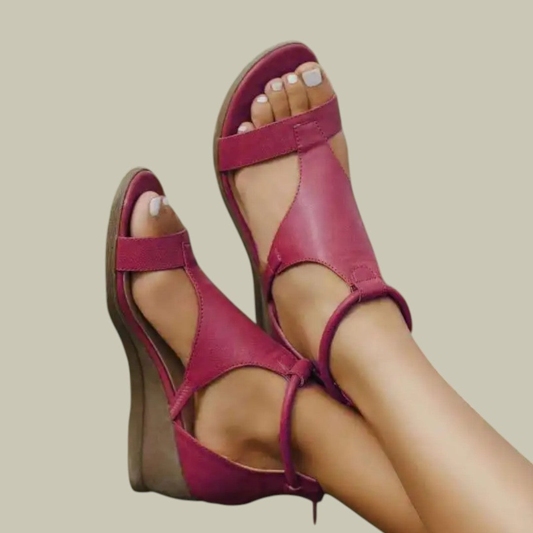 Lux & Classy  • Women's Chic Orthopedic Sandals