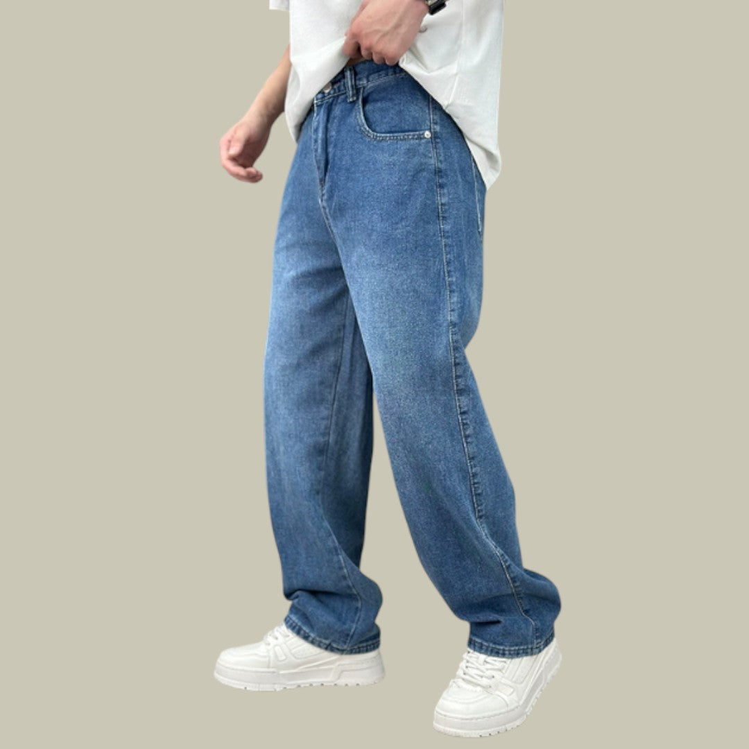 Mens Relaxed Straight Leg Jeans
