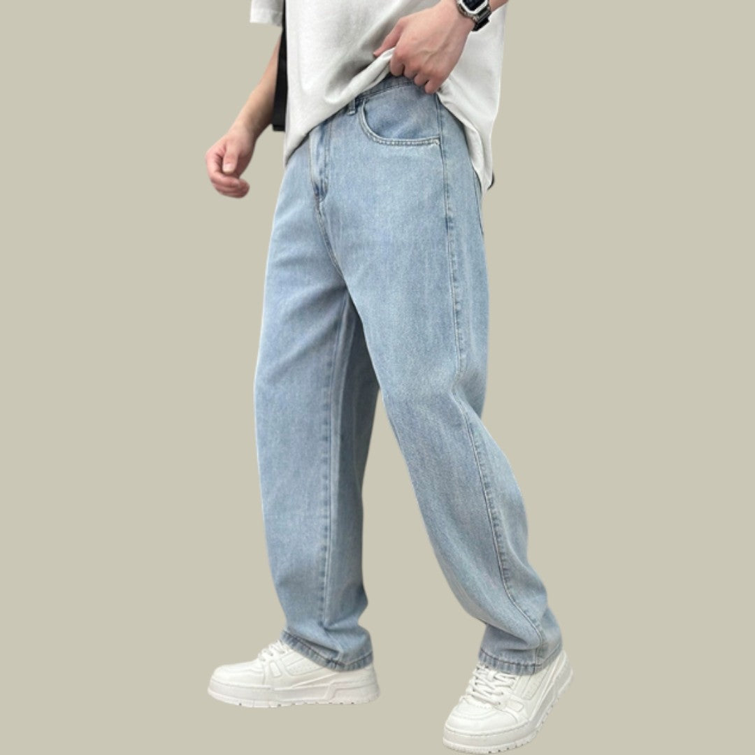 Mens Relaxed Straight Leg Jeans